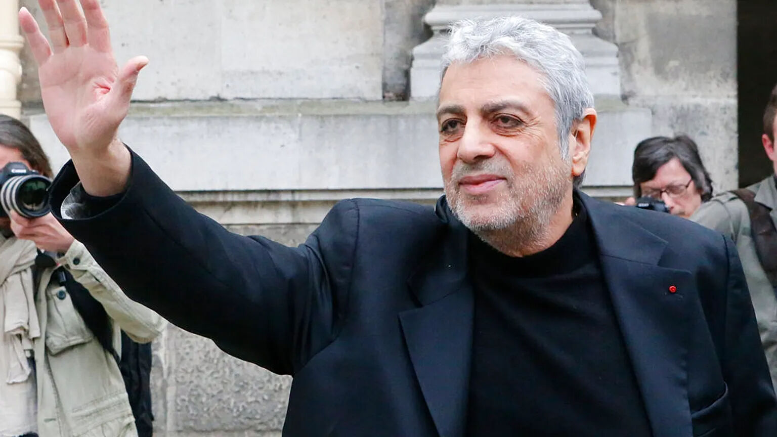 Enrico Macias kimdir, konseri neden iptal edildi? İstanbul Valiliği'nden açıklama geldi - 1. Resim