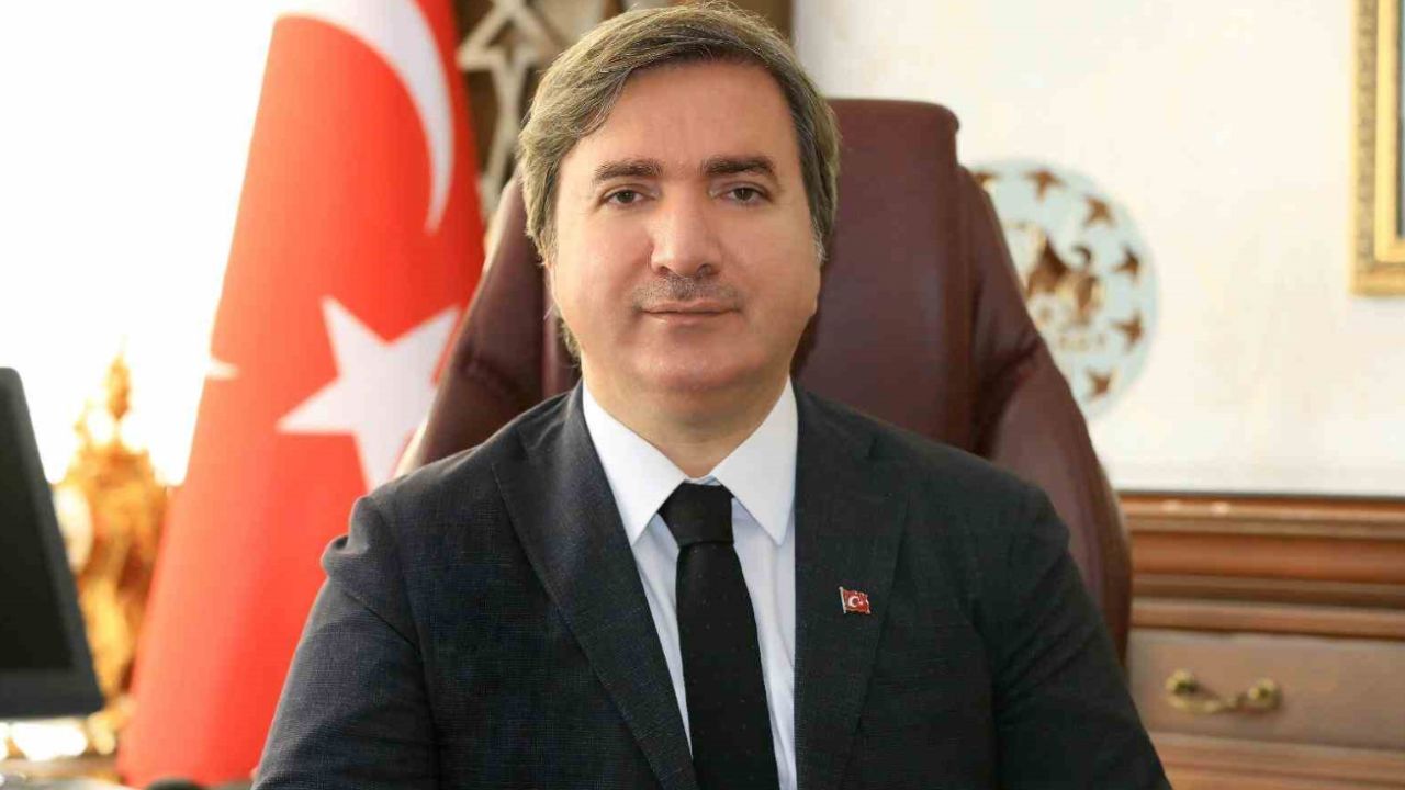 Hamza Aydoğdu kimdir? Hamza Aydoğdu kimdir?
