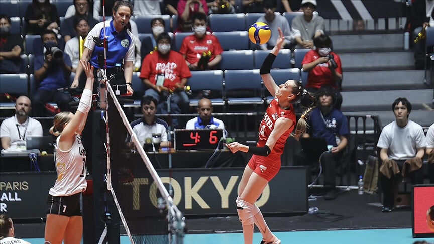 Türkiye-ABD voleybol maçı hangi kanalda, şifresiz mi, saat kaçta canlı yayınlanacak? Filenin Sultanları maçına geri sayım! - 4. Resim