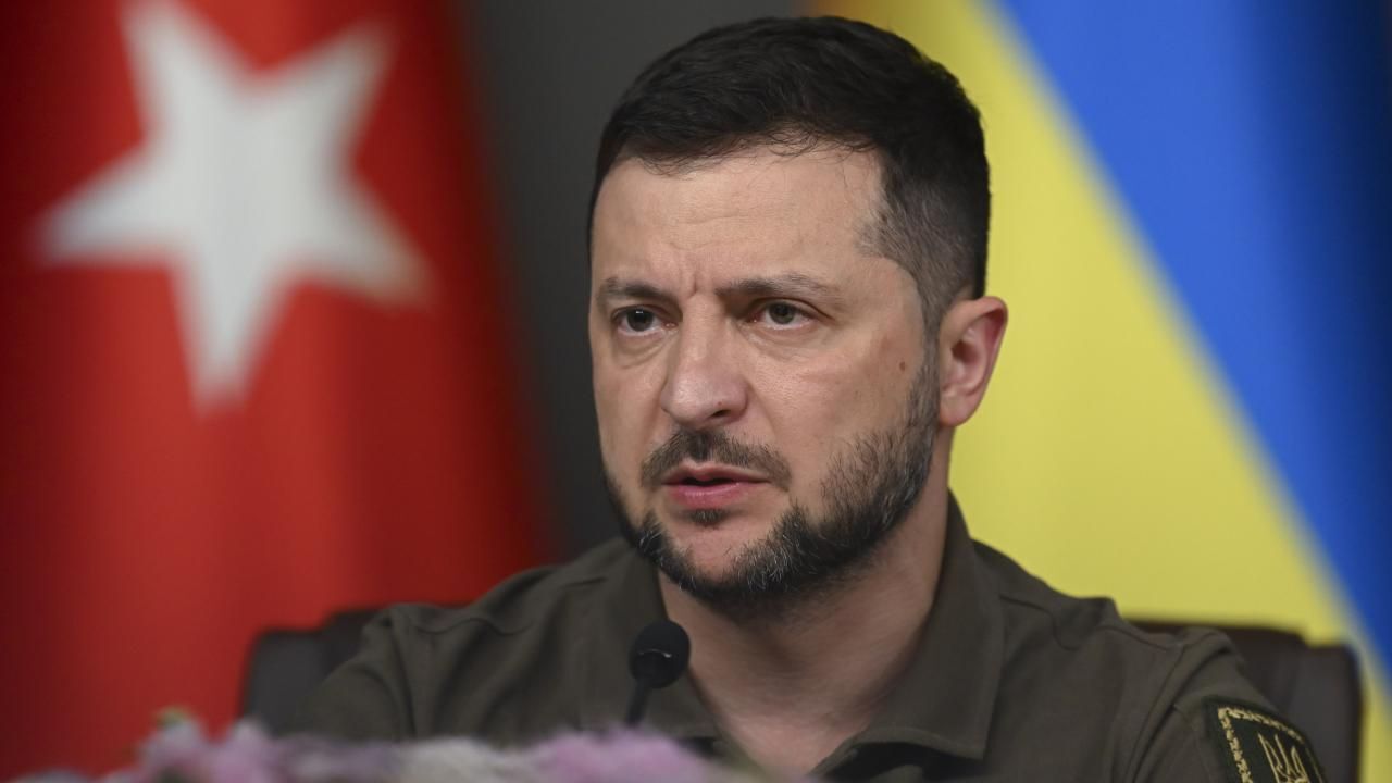 Ukrayna Devlet Başkanı Zelenskiy, desteklerinden dolayı Türkiye'ye teşekkür etti Ukrayna Devlet Başkanı Zelenskiy, desteklerinden dolayı Türkiye'ye teşekkür etti