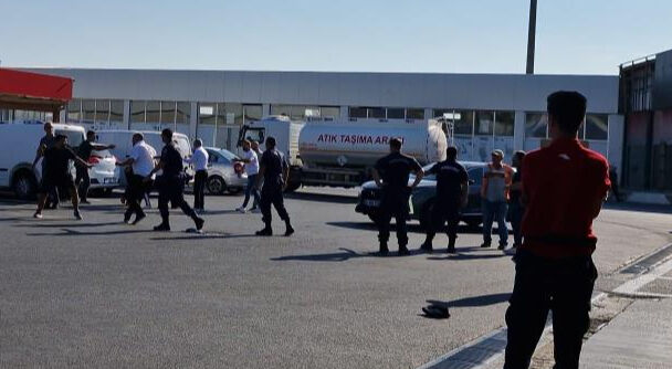 Edirne'de bir garip olay: Omuz atma tartışmasıyla başladı, iki aile birbirine girdi! - 1. Resim