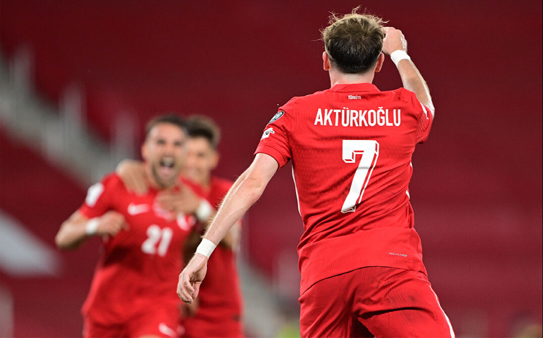 İbrahim Hacıosmanoğlu maç sonu isyan etti: Bunlar vatan haini! - 2. Resim