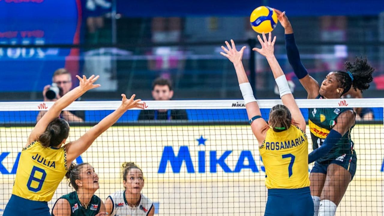 İtalya - Brezilya voleybol maçı ne zaman, hangi kanalda? Yarı finale geri sayım başladı İtalya - Brezilya voleybol maçı ne zaman, hangi kanalda? Yarı finale geri sayım başladı