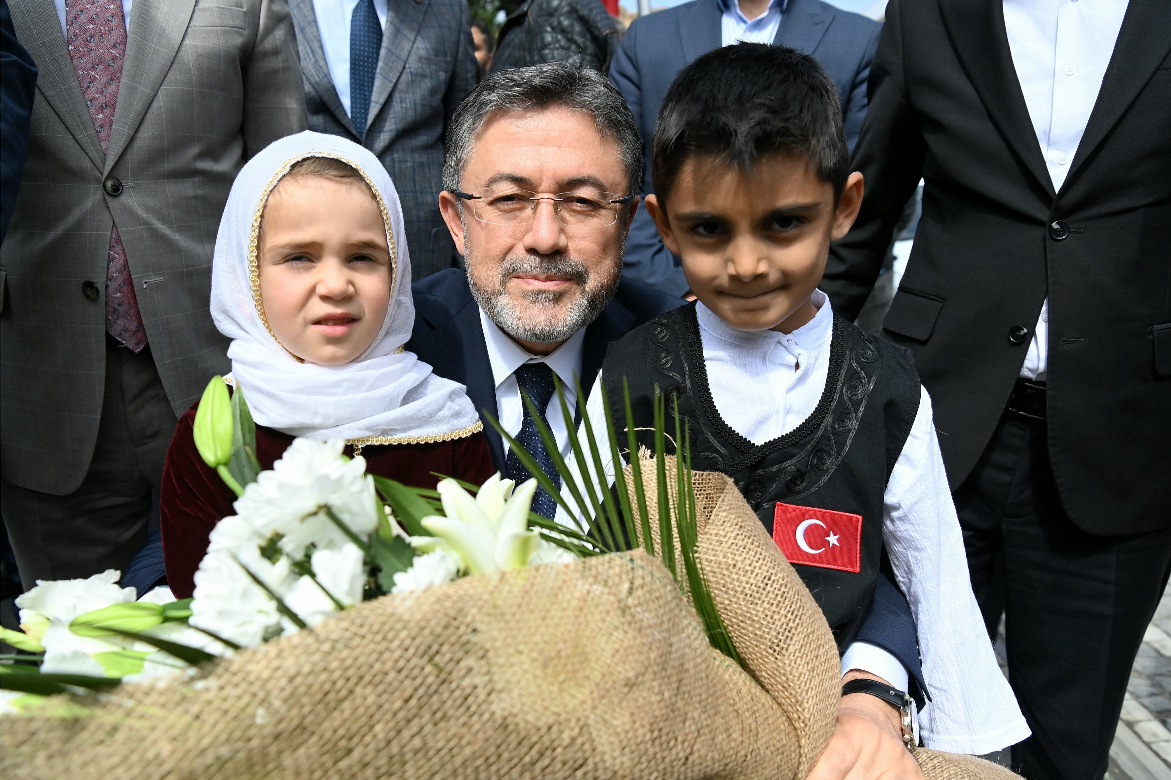 Şap hastalığında sevindiren gelişme! Bakan Yumaklı duyurdu: 6 ilin hayvan pazarı açılacak - 1. Resim