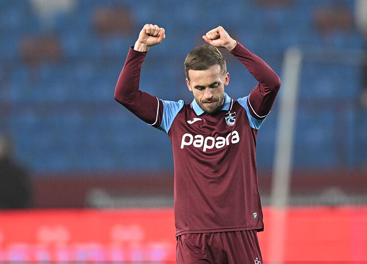 Trabzonspor'da Edin Visca sürprizi! Süper Lig'den tam 6 talip var - 1. Resim