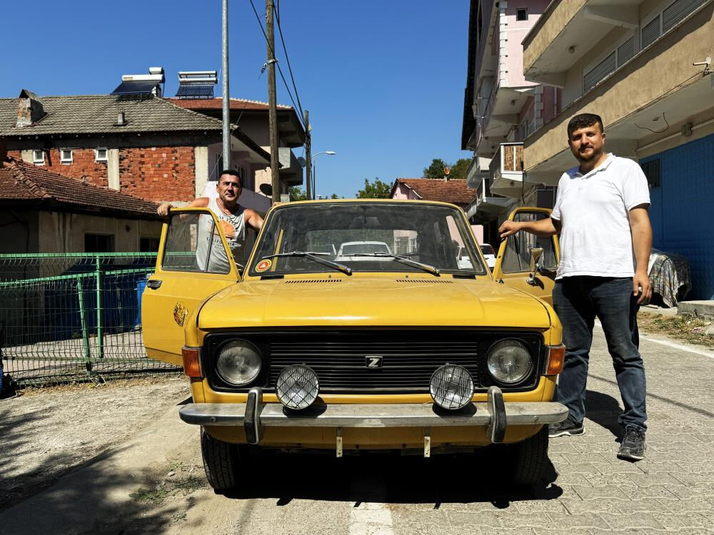 44 yıldır kapalı garajda saklıyordu! Daha 23 bin kilometrede... Türkiye'de tek - 3. Resim