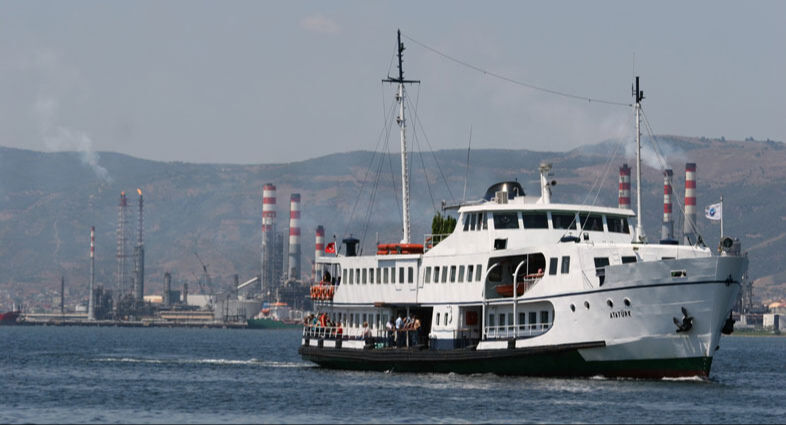 Deniz ulaşımında kış tarifesi başlıyor! Bilet fiyatları yarı yarıya ucuzlayacak: Tam 16, indirimli 12, abonman 8 TL - 1. Resim