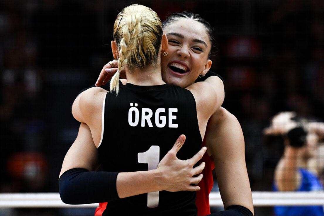 Dünya Şampiyonası'nda tarih yazdık: Filenin Sultanları finalde Dünya Şampiyonası'nda tarih yazdık: Filenin Sultanları finalde - 3. Resim