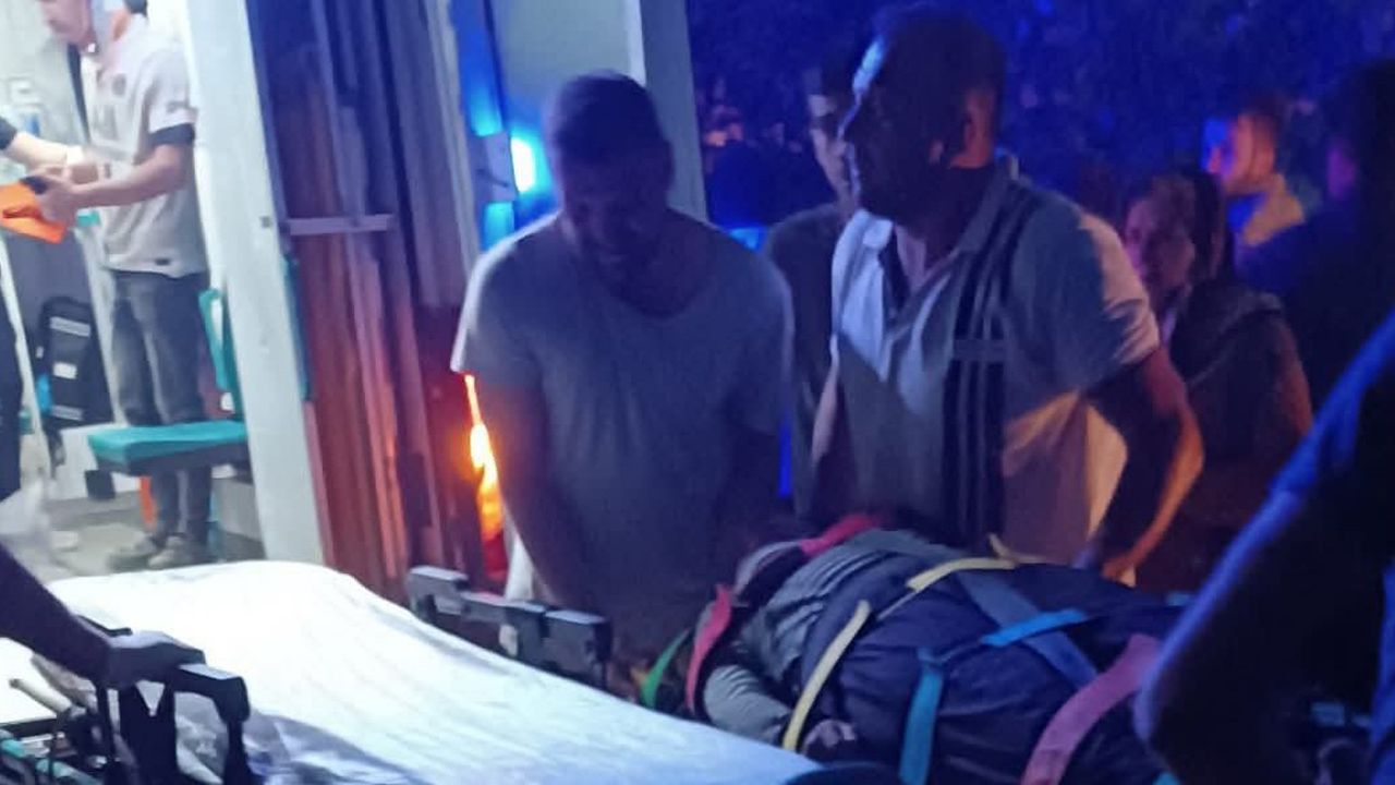 Düzce&#039;de pat pat uçuruma yuvarlandı: Çok sayıda yaralı var