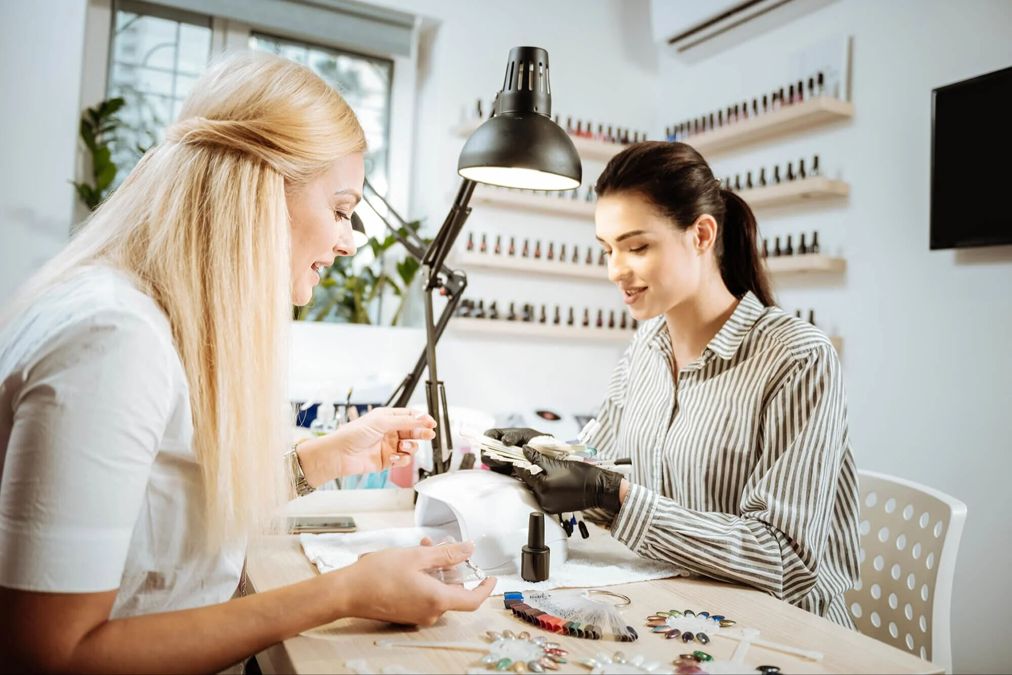 Jel tırnak yasaklandı mı, kalıcı oje zararlı mı? Avrupa Birliği’nden kalıcı jel oje uyarısı! - 1. Resim