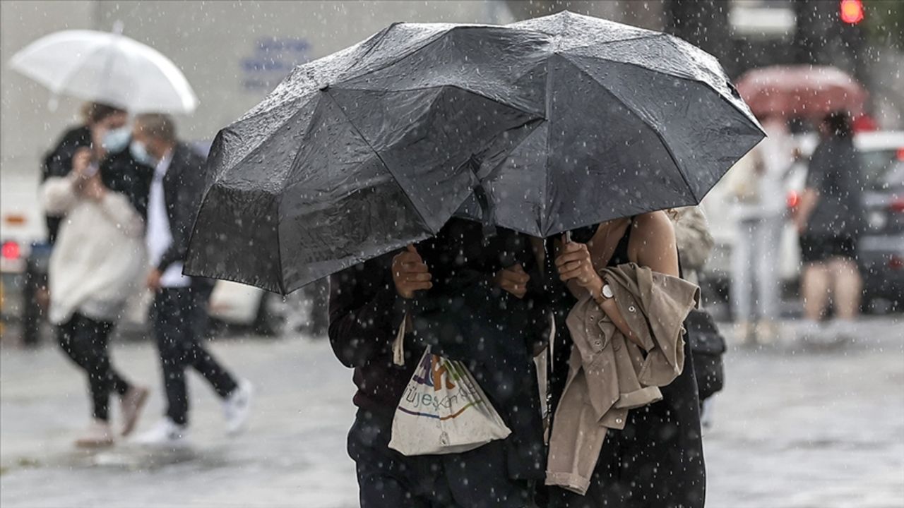 Meteoroloji 7 günlük tahminini açıkladı: Sağanak yağışlar ne zaman sona erecek? Meteoroloji 7 günlük tahminini açıkladı: Sağanak yağışlar ne zaman sona erecek?