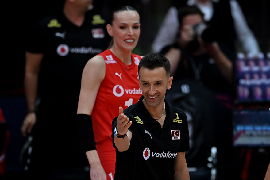 Şampiyonluğa tek adım kaldı! Santarelli: Belki mükemmel değiliz ama biz Türkiye'yiz - 1. Resim