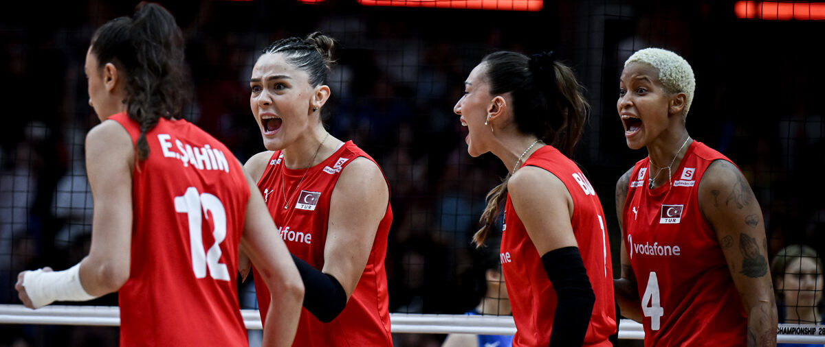 Şampiyonluğa tek adım kaldı! Santarelli: Belki mükemmel değiliz ama biz Türkiye'yiz - 2. Resim