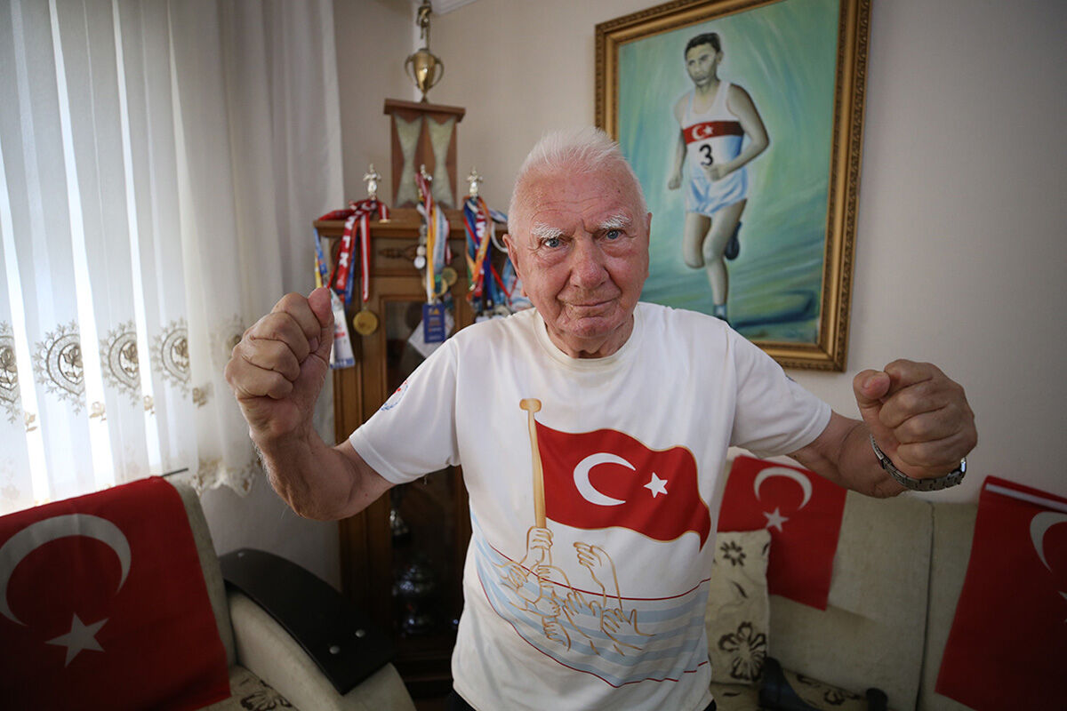 Türk atletizminin efsanesi ortaya çıktı! Yüzyılın atletinden tepki: Adam tuvalete giderken arabayla gidiyor - 2. Resim