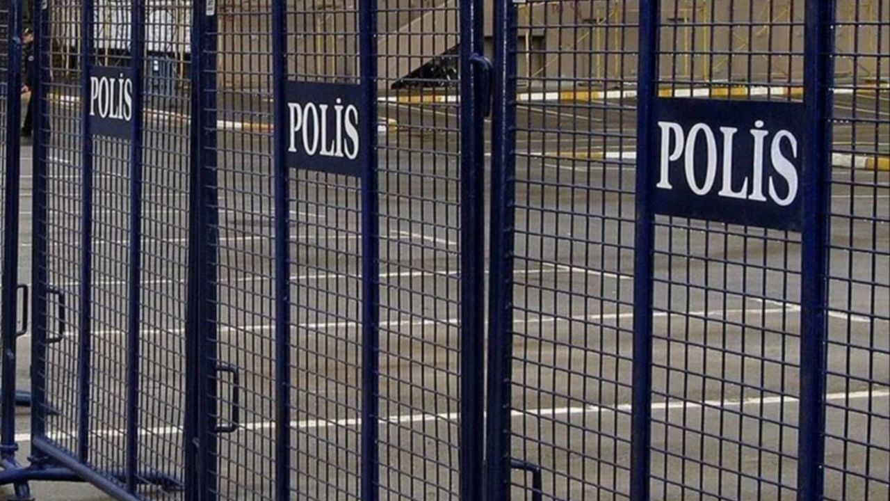 İstanbul'da 6 ilçede gösteri ve yürüyüşler yasaklandı! İstanbul'da 6 ilçede gösteri ve yürüyüşler yasaklandı!