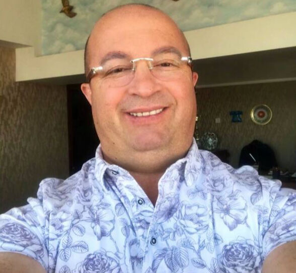 Fazlı Ateş kimdir, ne iş yapıyor? - 1. Resim