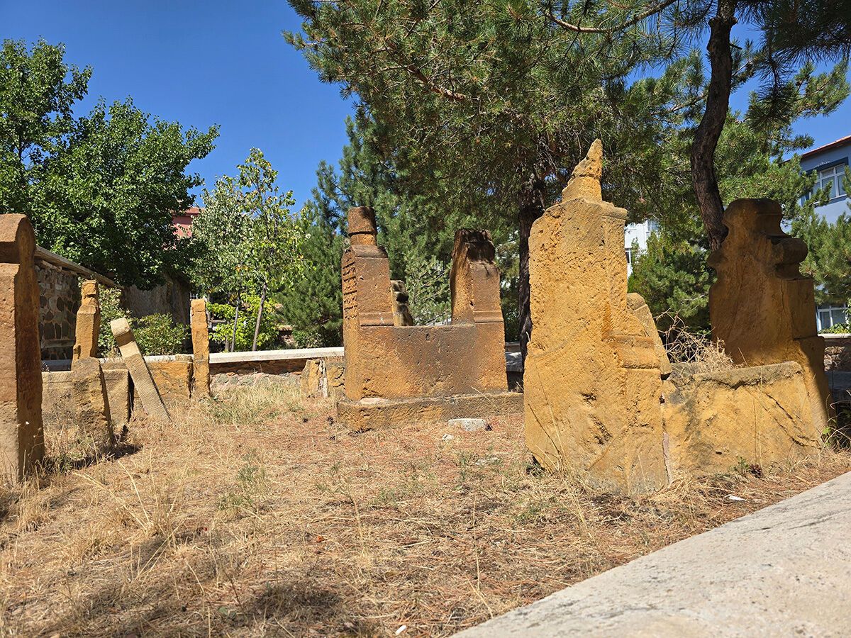 Gören bir daha bakıyor... 224 yıldır bozulmadan korunan Başçavuşoğlu Camii dikkat çekti Gören bir daha bakıyor... 224 yıldır bozulmadan korunan Başçavuşoğlu Camii dikkat çekti - 6. Resim