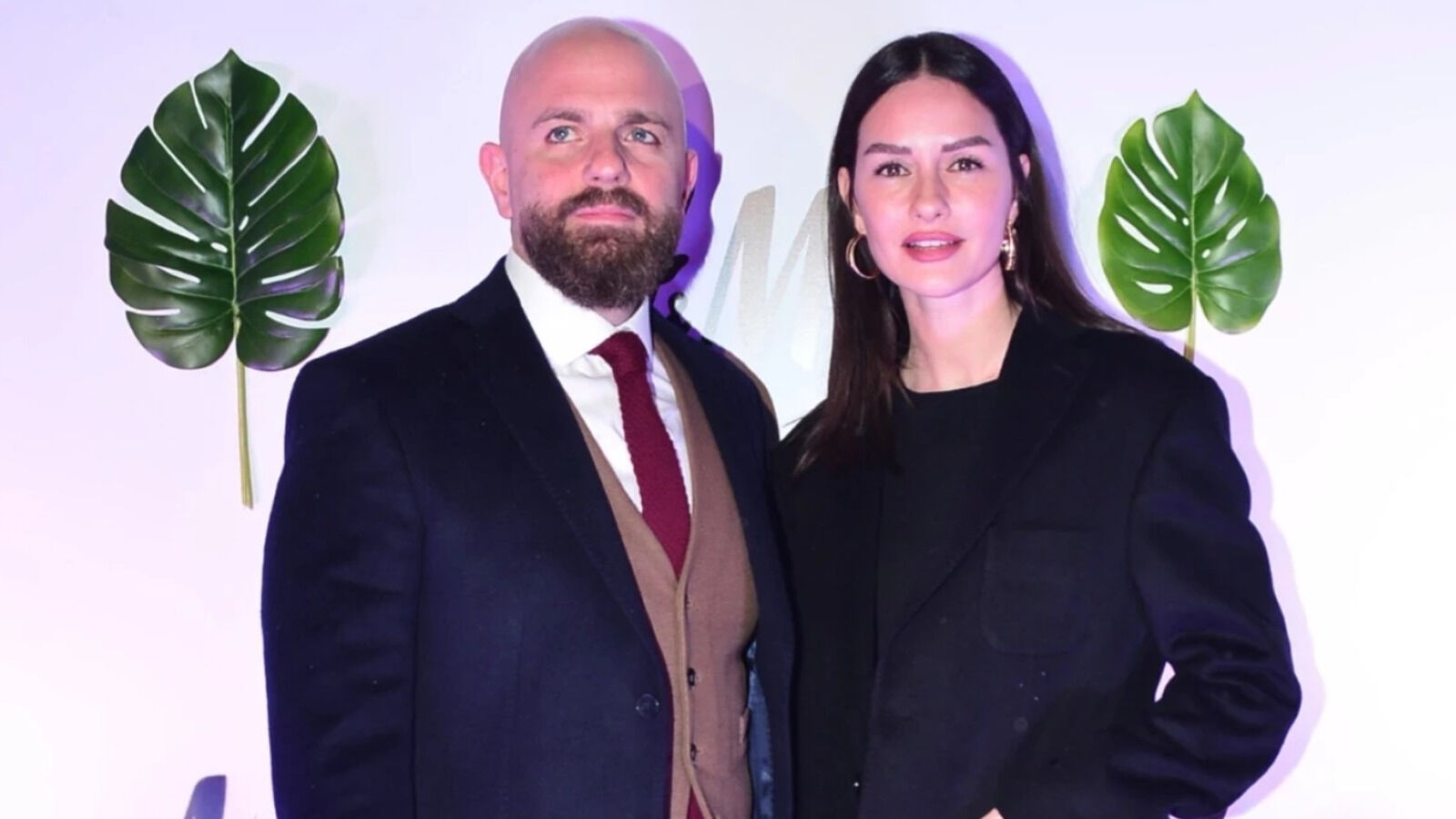 Yasemin Ergene'nin yeni evinin kirası dudak uçuklattı! Komşuları topçularla popçular - 2. Resim