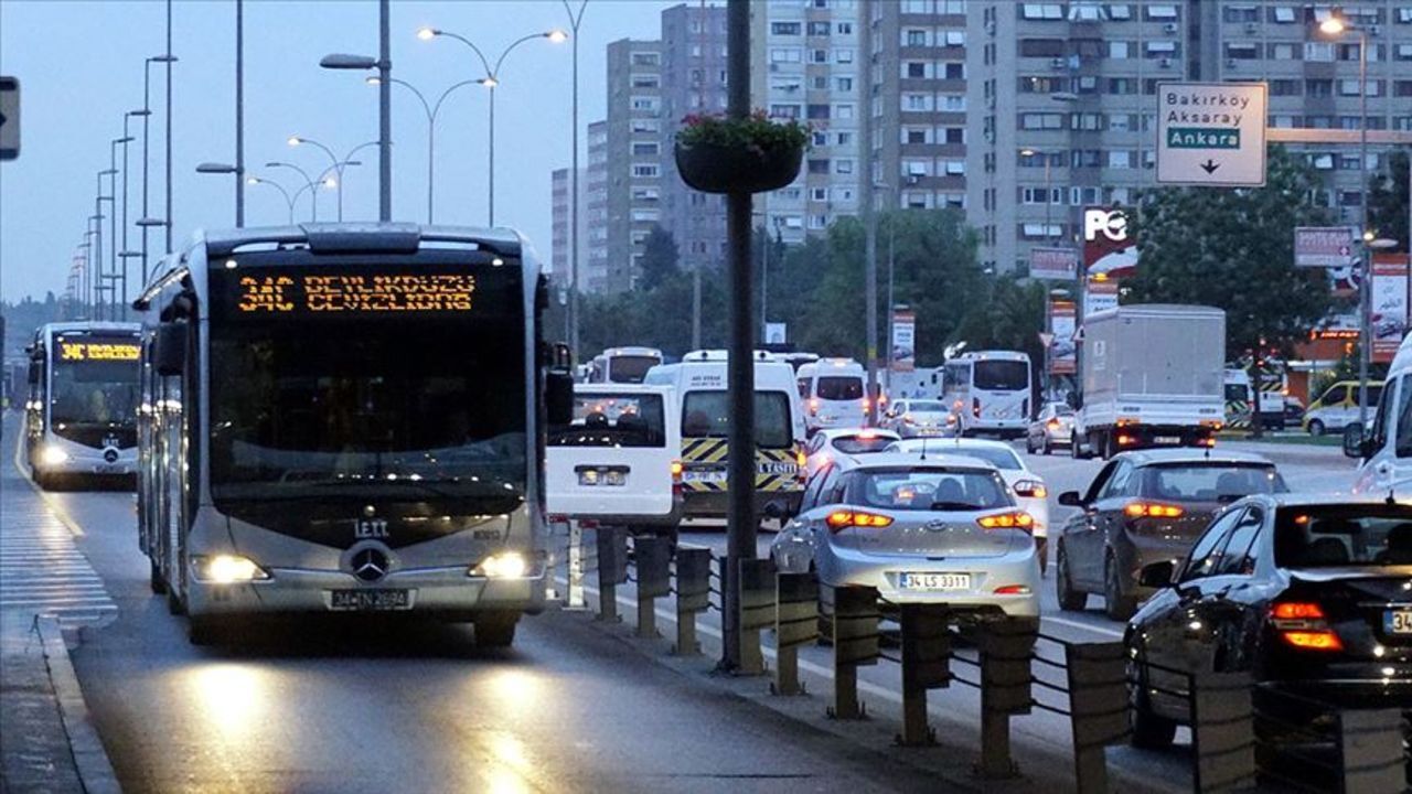 Bugün İETT, Marmaray, metro ve metrobüs bedava mı? Bugün İETT, Marmaray, metro ve metrobüs bedava mı?