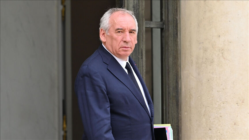 Fransa'da 1958'den bu yana bir ilk! François Bayrou hükümeti düştü Fransa'da 1958'den bu yana bir ilk! François Bayrou hükümeti düştü - 1. Resim