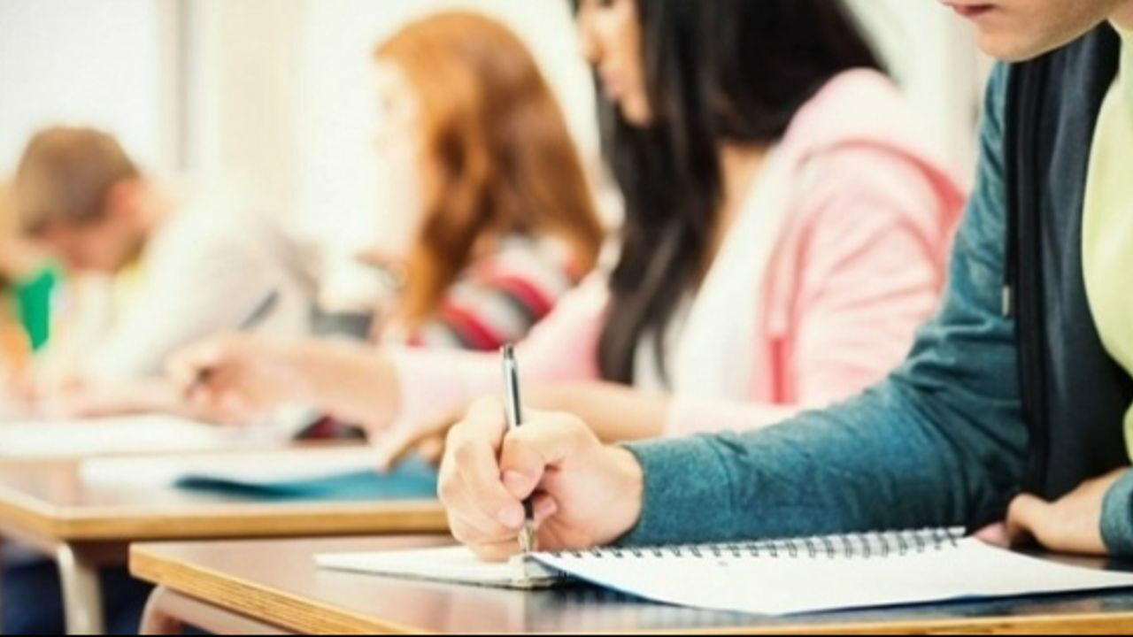 Kimya defteri kareli mi, çizgili mi olur? Kimya defteri kareli mi, çizgili mi olur? - 1. Resim