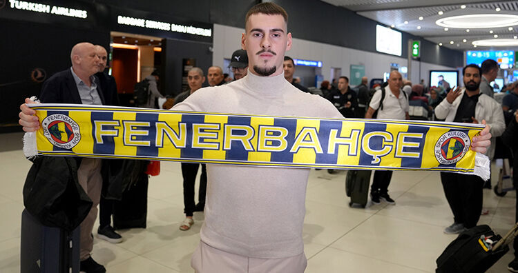 Mimovic resmen Şampiyonlar Ligi'nde! Yeni adresi belli oldu Mimovic resmen Şampiyonlar Ligi'nde! Ognjen Mimovic'in yeni adresi belli oldu - 1. Resim