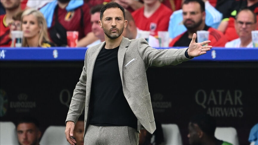 Fenerbahçe’nin yeni hocası Tedesco, Mourinho'nun kopyası: Rotasyon sevdalısı... Fenerbahçe’nin yeni hocası Tedesco, Mourinho'nun kopyası: Tazminat canavarı... - 2. Resim