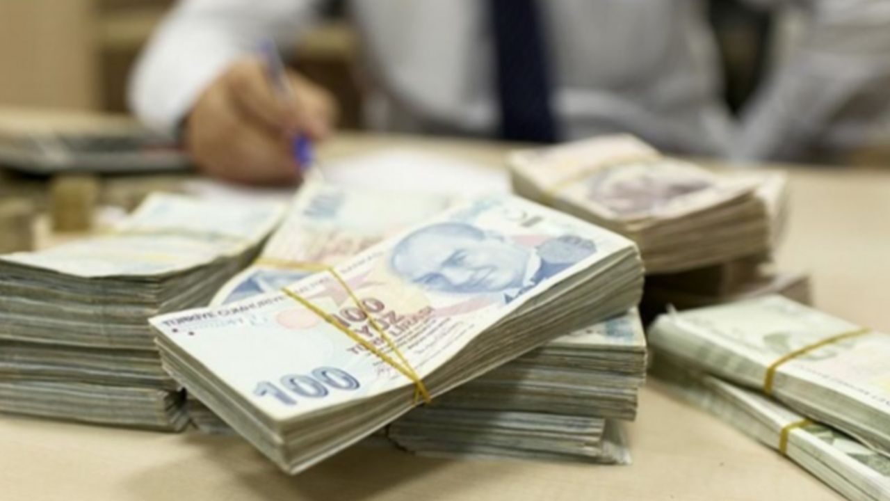 Hangi banka ne kadar kredi veriyor? 90 bin TL'ye varan faizsiz kredi imkanı Hangi banka ne kadar kredi veriyor? 90 bin TL'ye varan faizsiz kredi imkanı