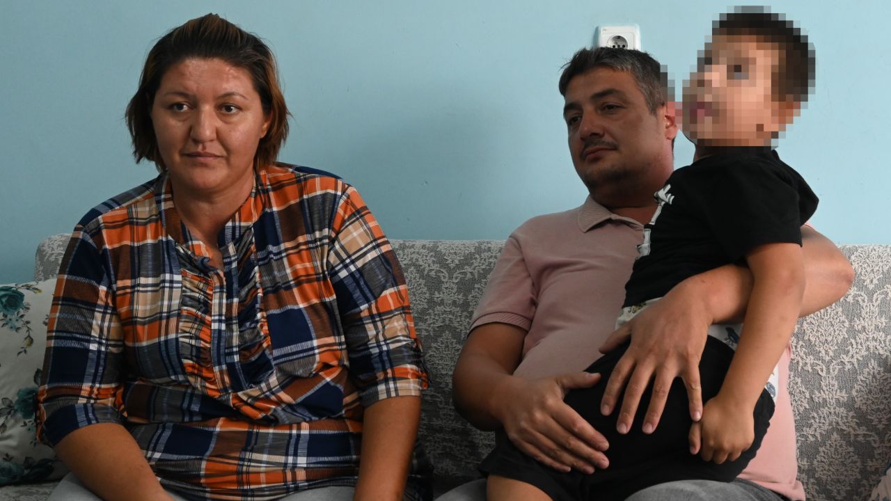 5 yaşındaki otizmli oğlunu darp etmişti: Herkesin gözü önünde saldırdı 5 yaşındaki otizmli oğlunu darp etmişti: Herkesin gözü önünde saldırdı