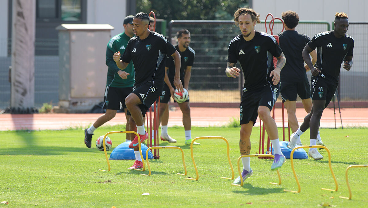Selçuk İnan'dan Burak Yılmaz açıklaması: Arda, Emre... Selçuk İnan'dan Burak Yılmaz açıklaması: Arda, Emre... - 2. Resim
