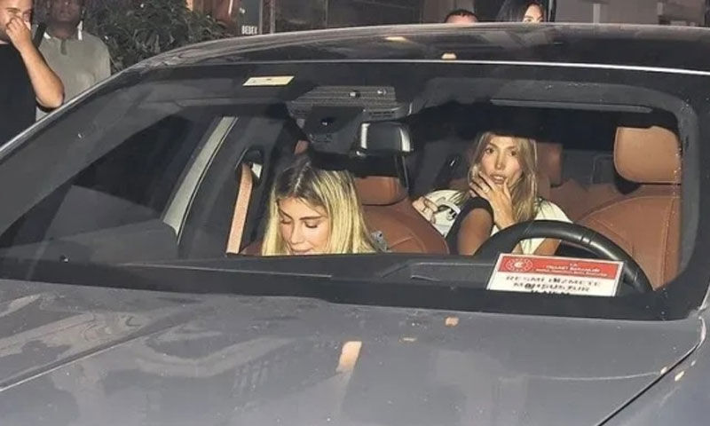 Şevval Şahin’in resmi araçla gece turu gündem oldu! Bakanlıktan açıklama gecikmedi Şevval Şahin’in resmi araçla gece turu gündem oldu! Bakanlıktan açıklama gecikmedi - 1. Resim