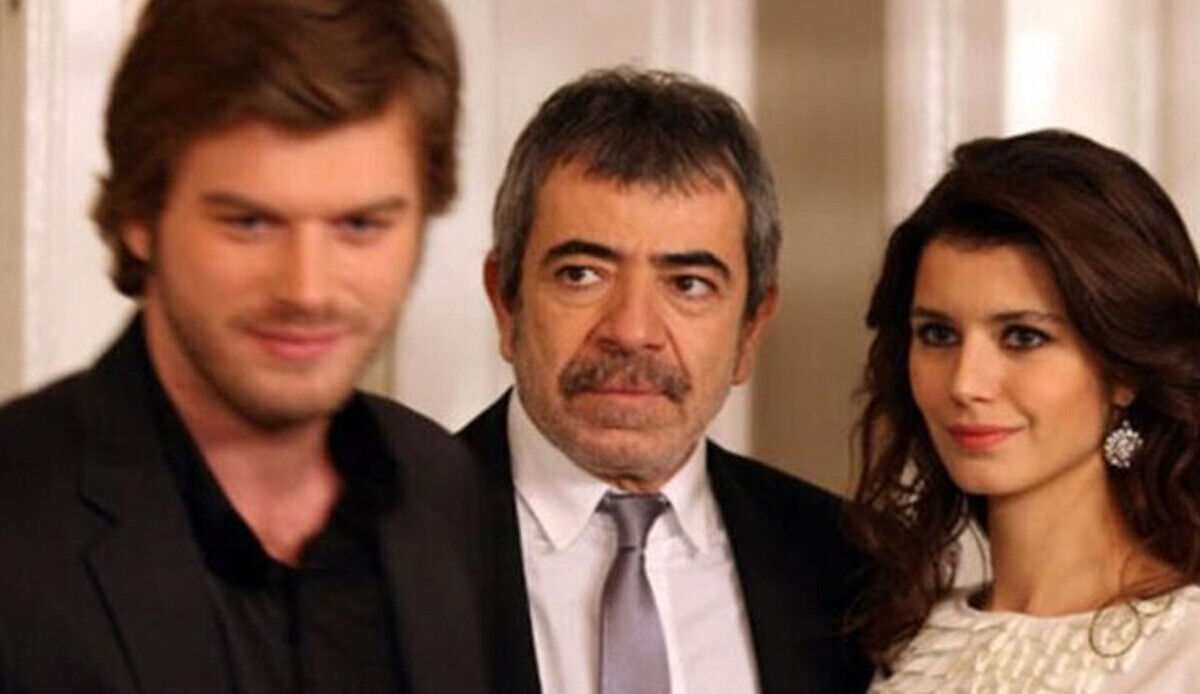 Aşkı Memnu neden yok? Hafta içi yayınlanıyordu Aşkı Memnu neden yok? Hafta içi yayınlanıyordu - 2. Resim