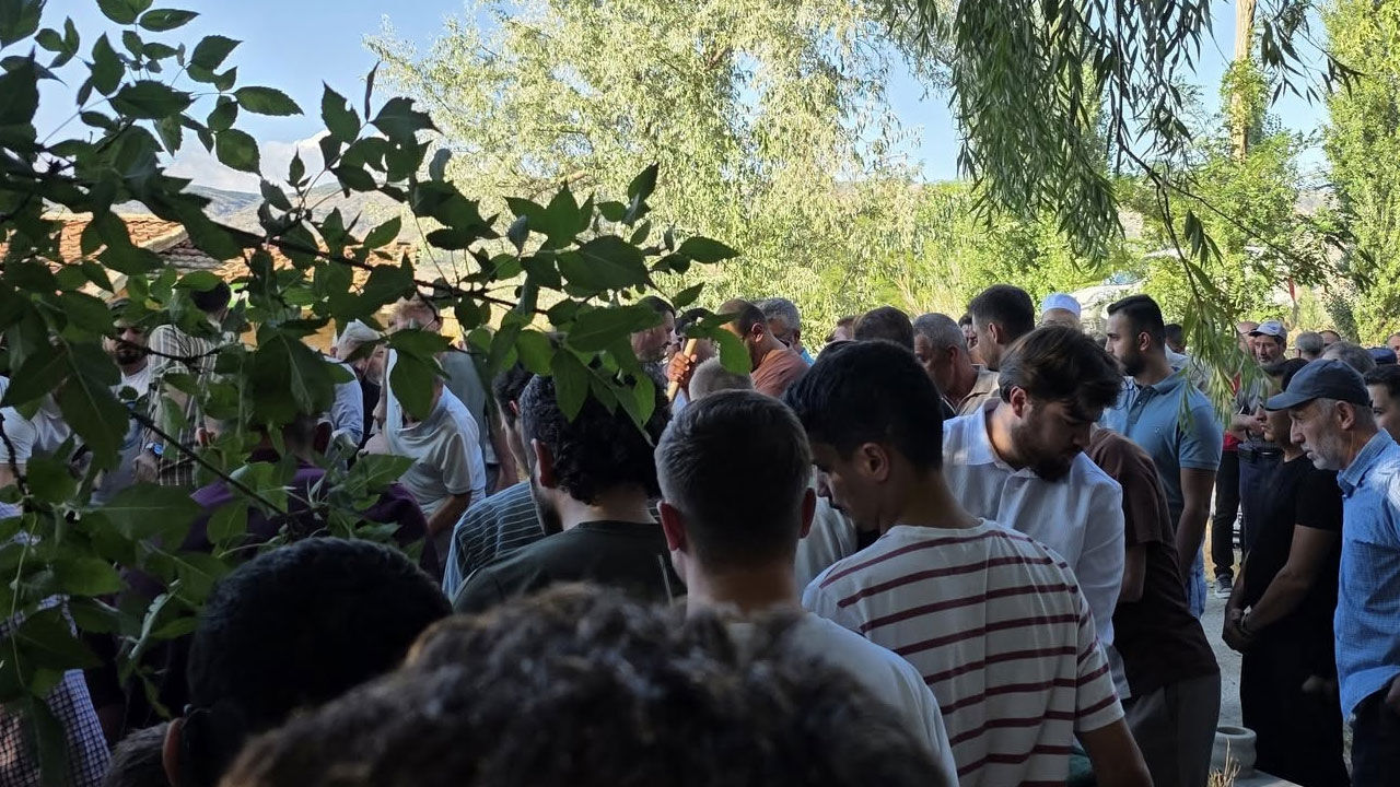 Genç hafız Onur’un acı sonu… Cenazede kahreden gerçek ortaya çıktı Genç hafız Onur’un acı sonu… Cenazede kahreden gerçek ortaya çıktı - 2. Resim