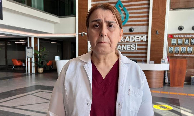Hastaneye gidince ortaya çıktı! Karnını kaplayan dev kitle ameliyatla alındı Hastaneye gidince ortaya çıktı! Karnını kaplayan dev kitle ameliyatla alındı - 2. Resim