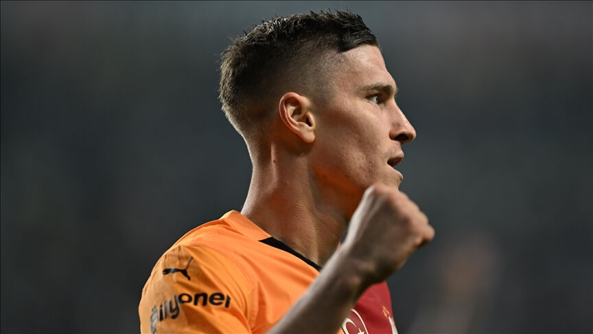 Okan Buruk'un zor kararı! Eyüpspor maçı öncesi gözler 3 oyuncuya çevrildi Okan Buruk'un zor kararı! Eyüpspor maçı öncesi gözler 3 oyuncuya çevrildi - 3. Resim