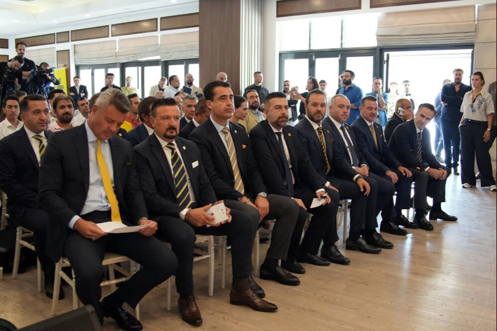 Sadettin Saran'dan Tedesco açıklaması: Aykut Kocaman ve Volkan Demirel itirafı!  Sadettin Saran'dan Tedesco açıklaması: Aykut Kocaman ve Volkan Demirel itirafı - 6. Resim