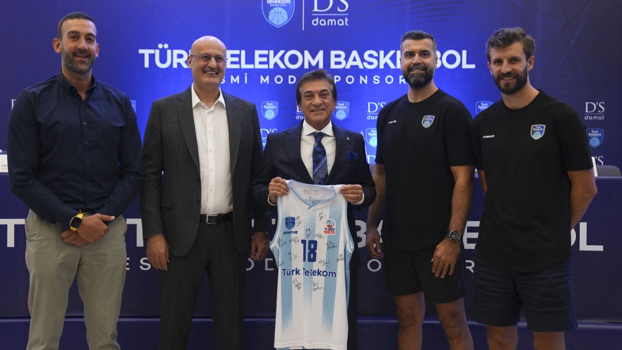 Türk Telekom’u D’S damat giydirecek