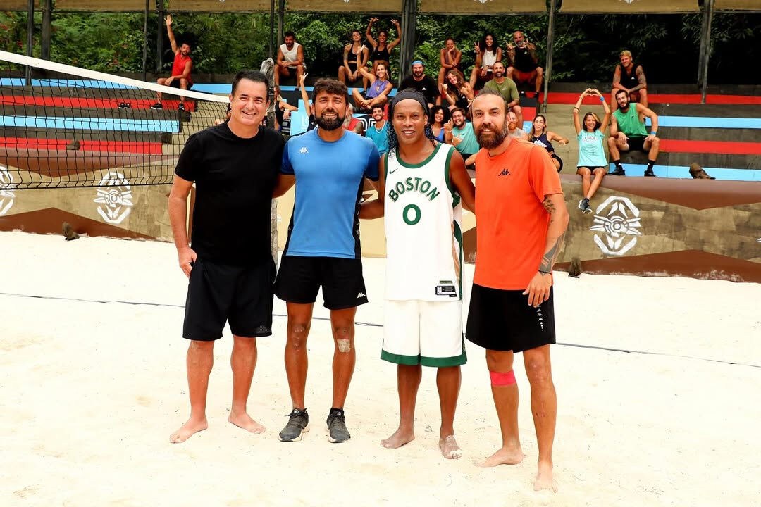 Acun Ilıcalı'dan çok konuşulacak transfer! Ronaldinho'nun oğlu imzayı attı Acun Ilıcalı'dan çok konuşulacak transfer! Ronaldinho'nun oğlu imzayı attı - 2. Resim