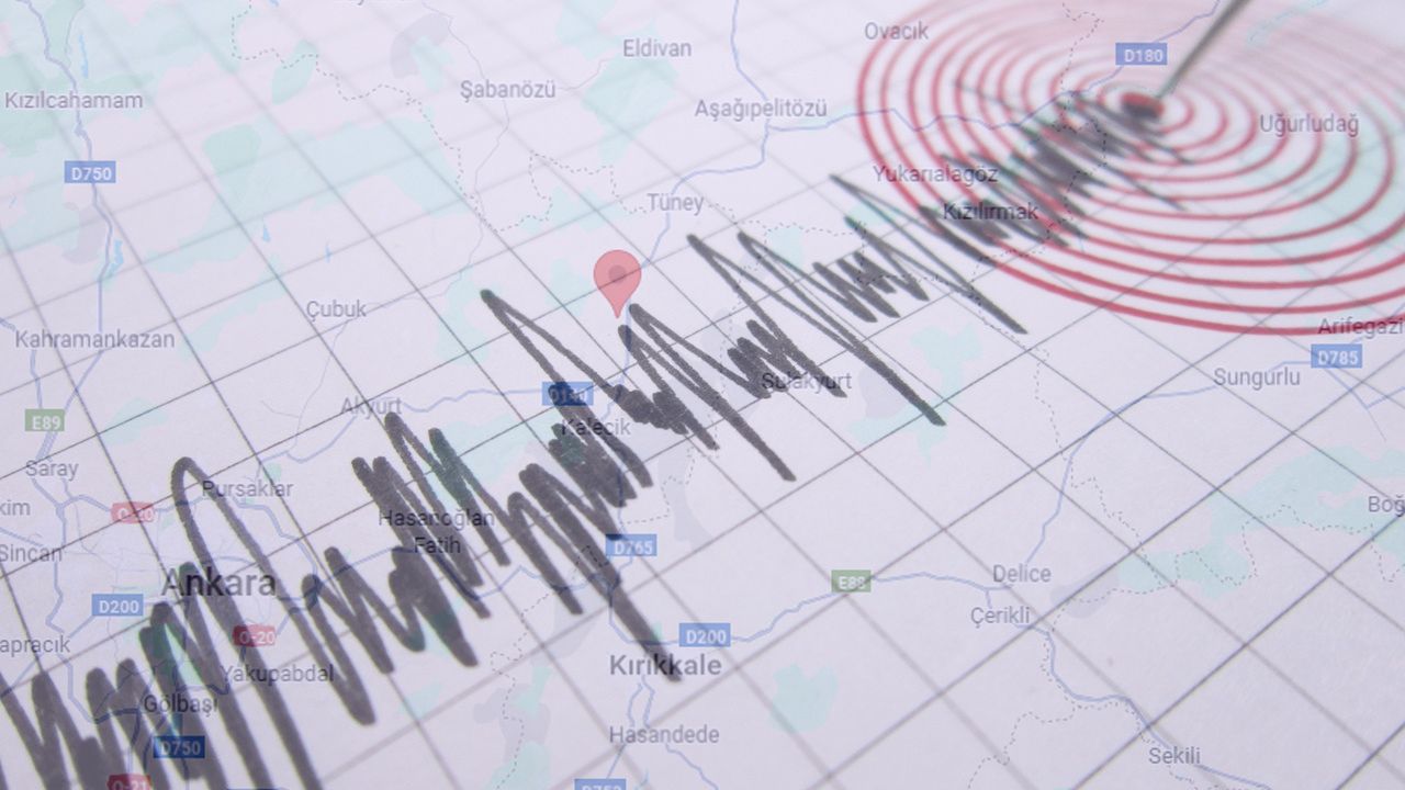 Ankara'da 4.1 büyüklüğünde deprem! Ankara'da 4.1 büyüklüğünde deprem!