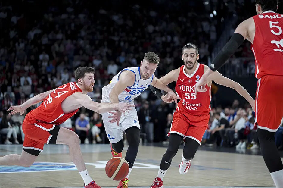 Türkiye Yunanistan basketbol maçı hangi kanalda? Basketbol Milli takım maçı yarı final bu akşam! Basketbol Milli takım maçı ne zaman, hangi kanalda nasıl izlenir? Yunanistan-Türkiye yarı final maçına geri sayım! - 1. Resim