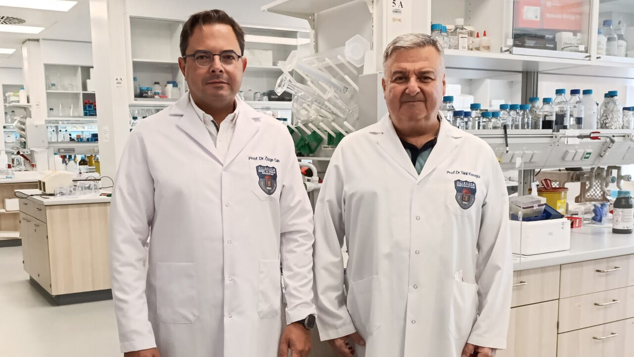 Dirençli Prof. Dr. Özge Can - Prof. Dr. Tanıl Kocagöz