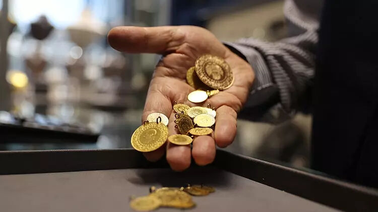 Faiz düşerse altın yükselir mi, düşer mi? Merkez Bankası faiz kararı sonrası altın fiyatları Faiz düşerse altın yükselir mi, düşer mi? Merkez Bankası faiz kararı sonrası altın fiyatları - 2. Resim