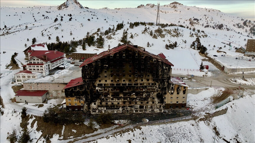 Kartalkaya faciasında yeni skandal! Müşterilerden önce otel yetkililerine koştu Kartalkaya faciasında yeni skandal! Müşterilerden önce otel yetkililerine koştu - 3. Resim