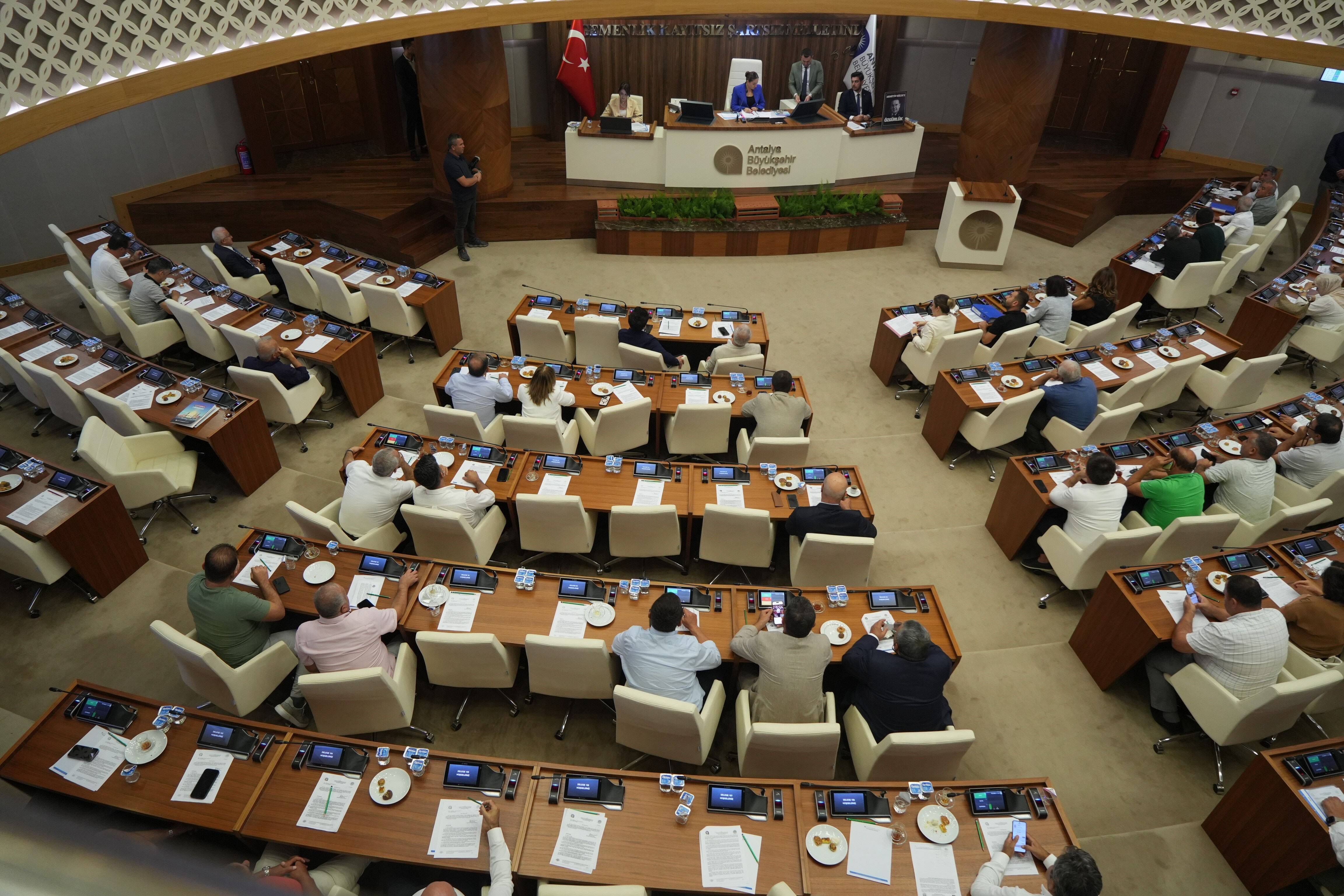 Antalya'da toplu taşıma, servis ve kreş ücretlerine zam! İşte yeni tarife Antalya'da toplu taşıma, servis ve kreş ücretlerine zam! İşte yeni tarife - 1. Resim