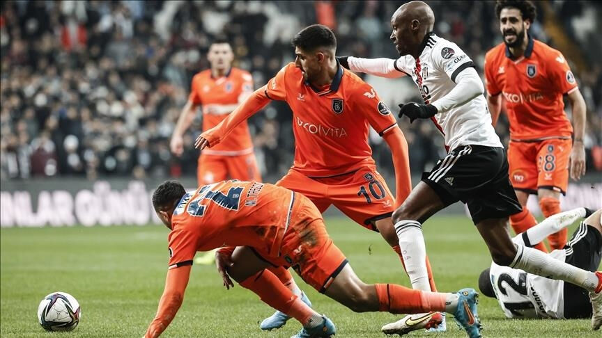 Beşiktaş-Başakşehir maçı ne zaman, hangi kanalda ve nerede izlenir? Beşiktaş'ta maç öncesi 2 eksik! Beşiktaş-Başakşehir maçı ne zaman, hangi kanalda ve nerede izlenir? Beşiktaş'ta maç öncesi 2 eksik! - 3. Resim