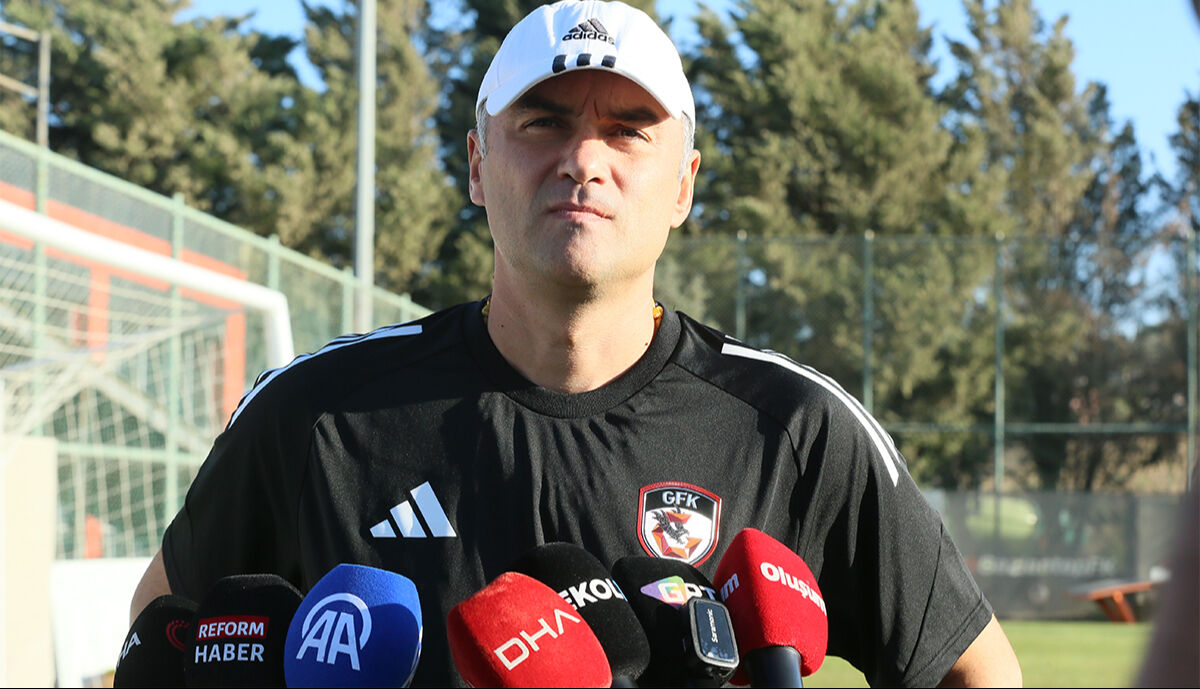 Burak Yılmaz'dan Selçuk İnan açıklaması: Hepsi magazin! Burak Yılmaz'dan Selçuk İnan açıklaması: Hepsi magazin! - 4. Resim