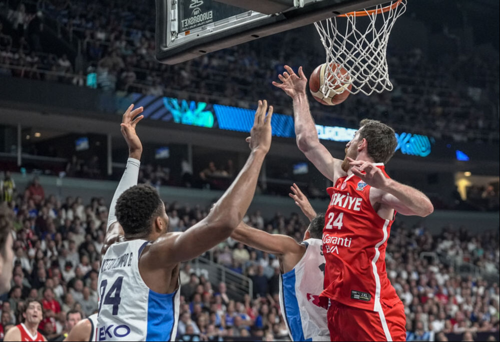Canlı: Türkiye-Yunanistan maçı (EuroBasket) - 1. Resim