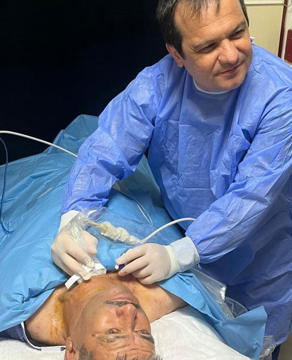 Nefes darlığı yaşıyordu… Boynu bir anda şişti, gerçek hastanede ortaya çıktı Nefes darlığı yaşıyordu… Boynu bir anda şişti, gerçek hastanede ortaya çıktı - 1. Resim