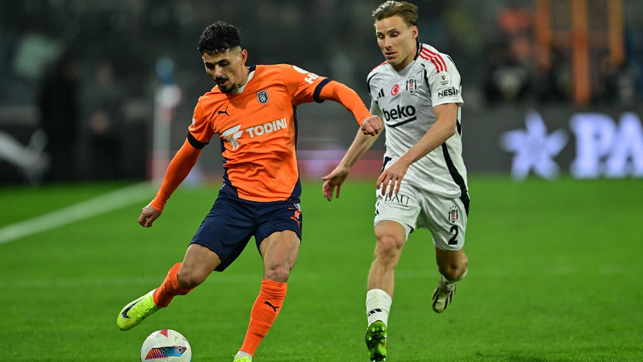 Sergen Yalçın'lı Beşiktaş'ın rakibi Başakşehir: Ligde 35'inci randevu Sergen Yalçın'lı Beşiktaş'ın rakibi Başakşehir: Ligde 35'inci randevu - 1. Resim