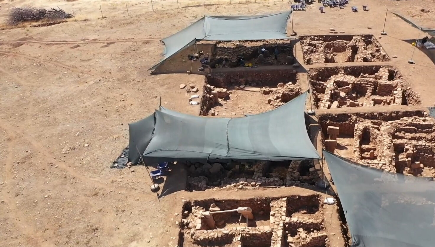 12 insan kafatası bulundu! 10 bin 500 yıllık olduğu düşünülüyor 12 insan kafatası bulundu! 10 bin 500 yıllık olduğu düşünülüyor - 3. Resim